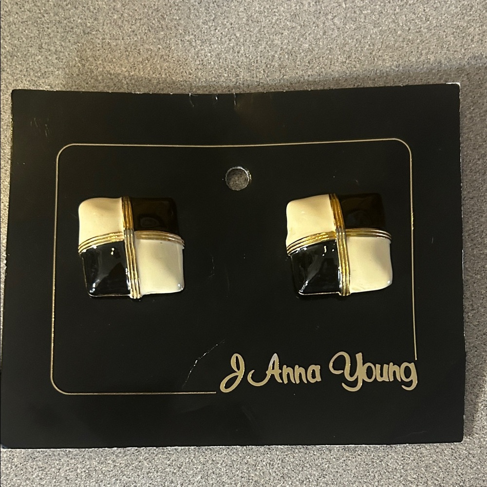Vintage J Anna Young Black and Cream Earrings